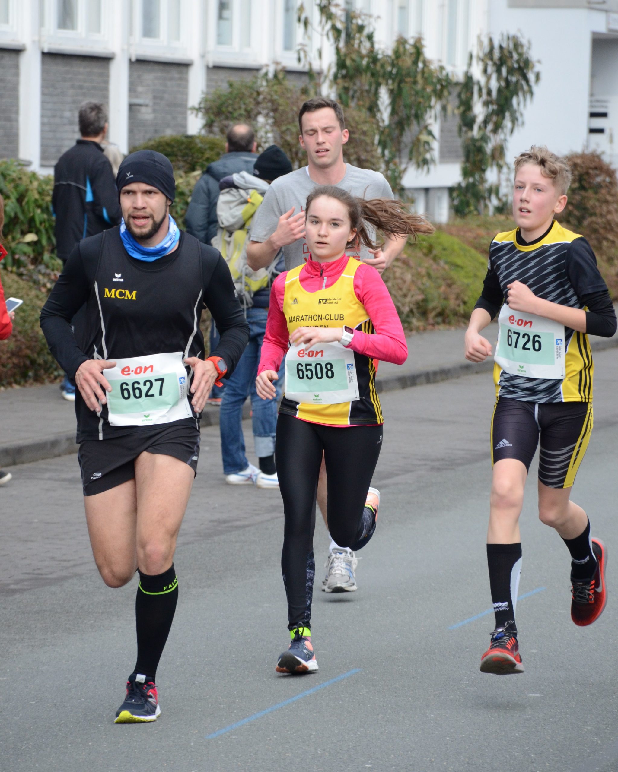 72. Paderborner Osterlauf – Jansen Zwillinge Hendrik und Julia jeweils Schnellste des MCM über 5 km