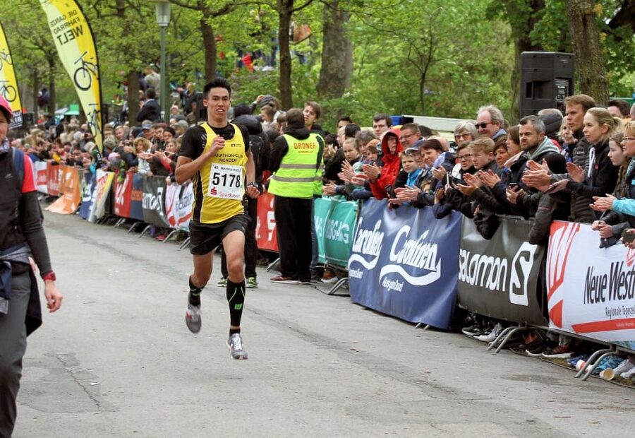 Hermannslauf – eine Lauferfahrung ganz anderer Art – Henseleit mit Top-Debut