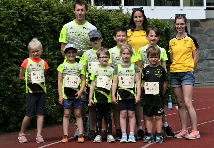Kinderleichtathletik im Huckenohlstadion Menden – MCM Minis im Team Menden Mixed mit der LG Menden