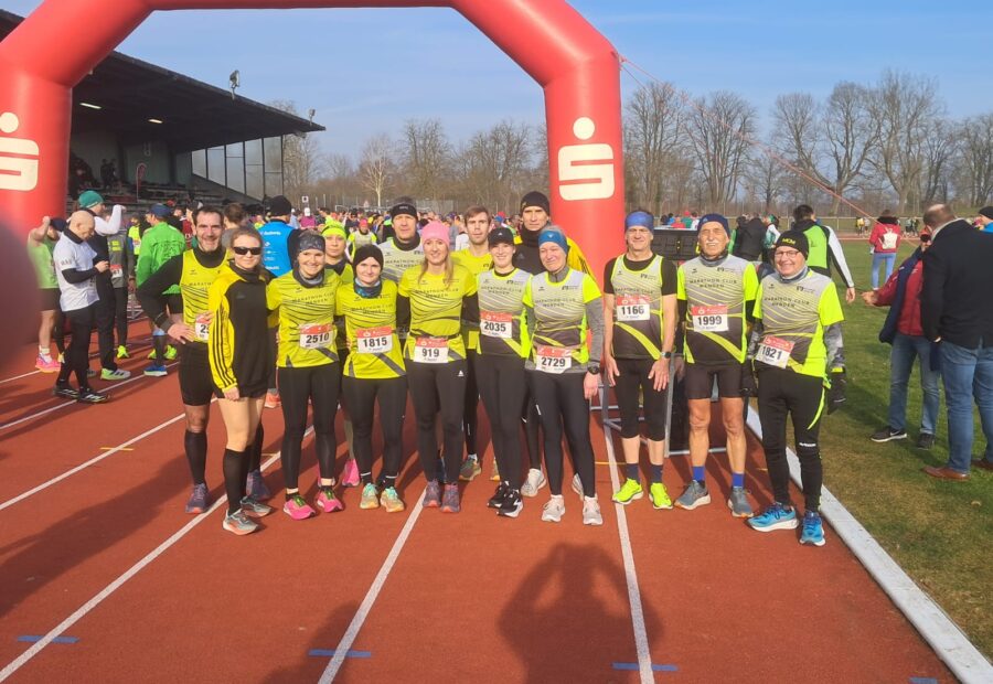 Starke Leistungen über 15 km bei der Winterlaufserie